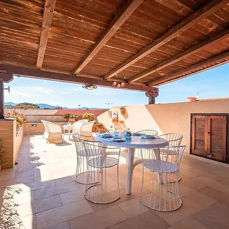 Casa Di Eolo - - Con Negozi E Servizi - Terrazza Panoramica - Tennis Punta Molara